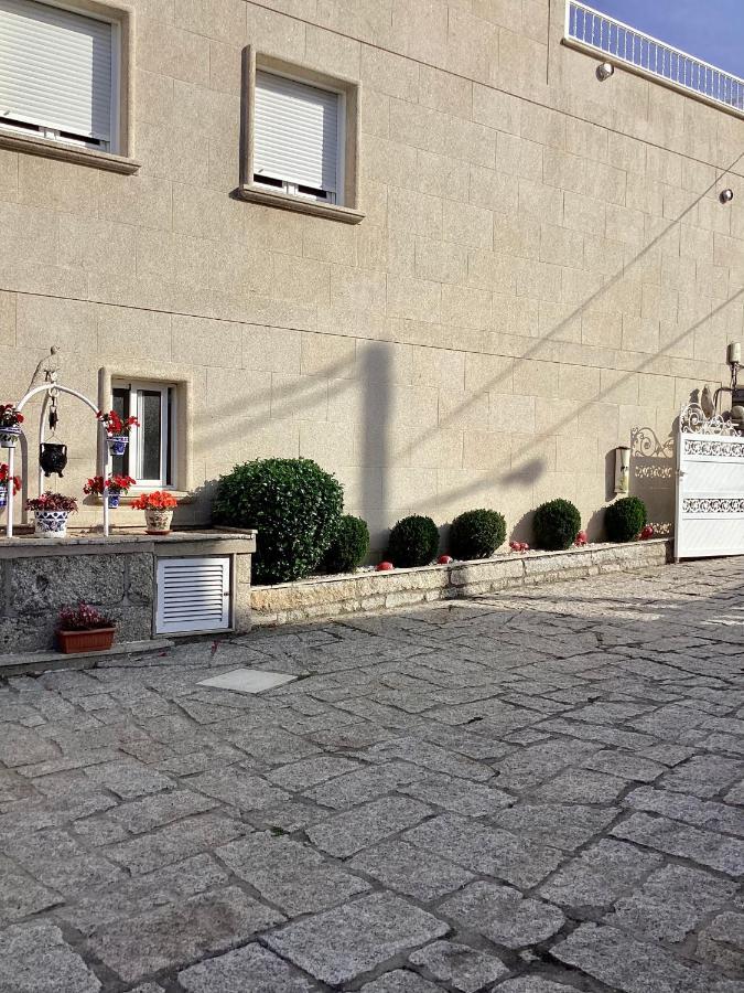 Atico Con Terraza Apartment O Grove Bagian luar foto