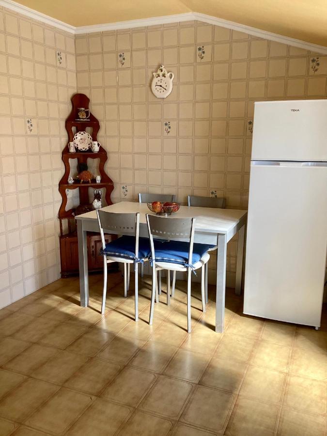 Atico Con Terraza Apartment O Grove Bagian luar foto