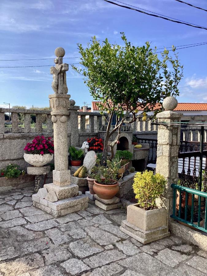Atico Con Terraza Apartment O Grove Bagian luar foto